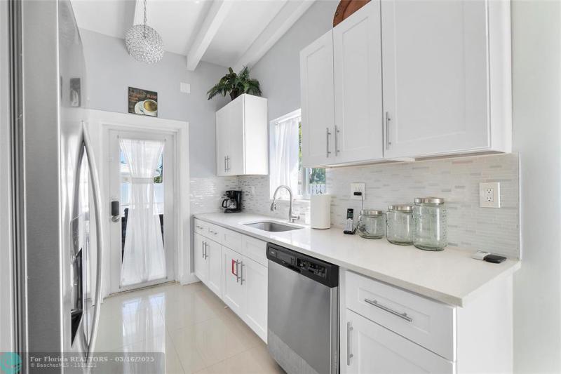 Duplex, Triplex and Fourplex Images