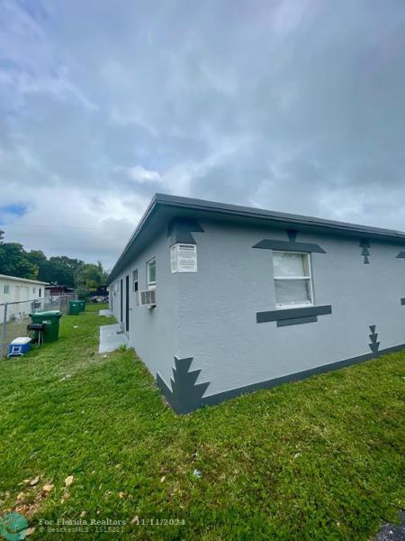 Duplex, Triplex and Fourplex Images