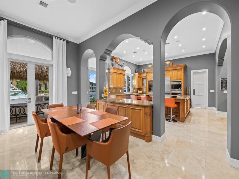  Single Family Homes Photo 23: 3700 NE 28th Ave  Lighthouse Point,  FL 33064