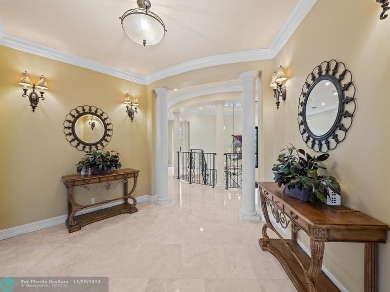  Single Family Homes Photo 37: 3700 NE 28th Ave  Lighthouse Point,  FL 33064