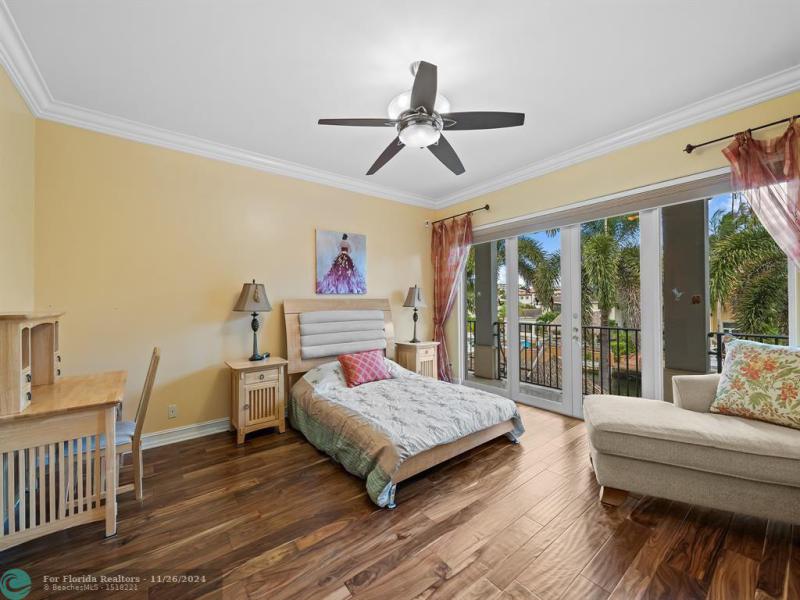  Single Family Homes Photo 74: 3700 NE 28th Ave  Lighthouse Point,  FL 33064