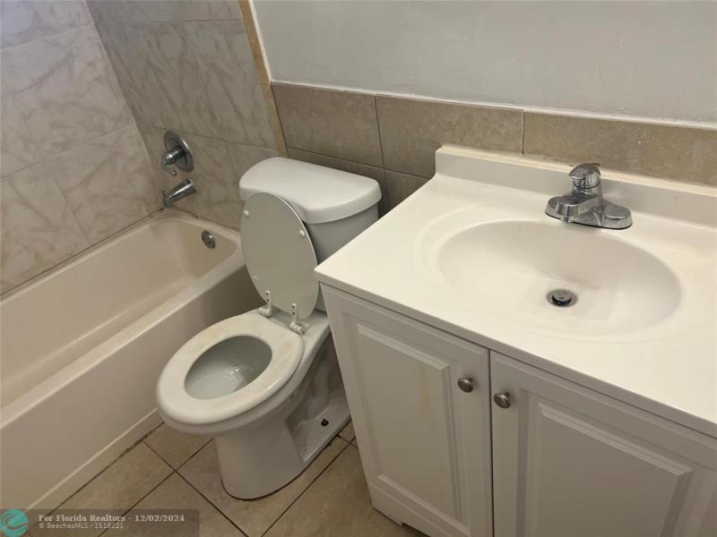 Duplex, Triplex and Fourplex Images