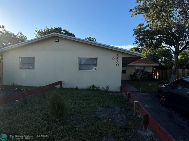 Duplex, Triplex and Fourplex Images