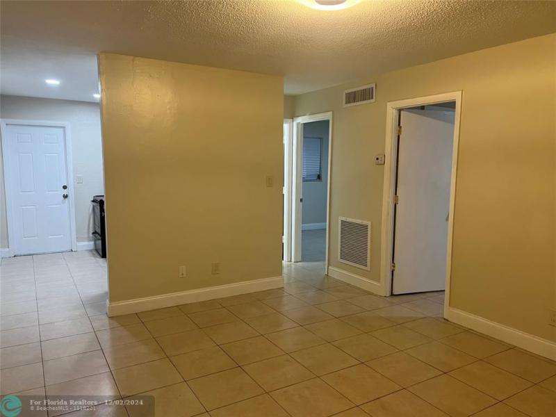 Duplex, Triplex and Fourplex Images