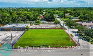  Commercial & Industrial Land Images 