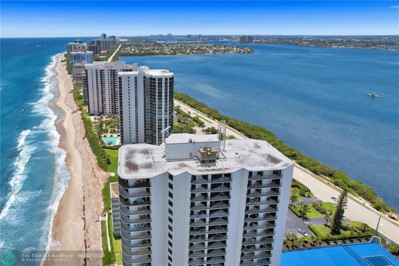  Condo & Townhome Photos