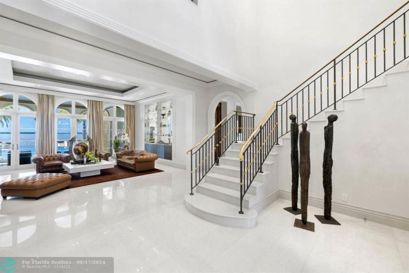  Single Family Homes Photo 14: 1240 Coconut Drive  Fort Myers,  FL 33901