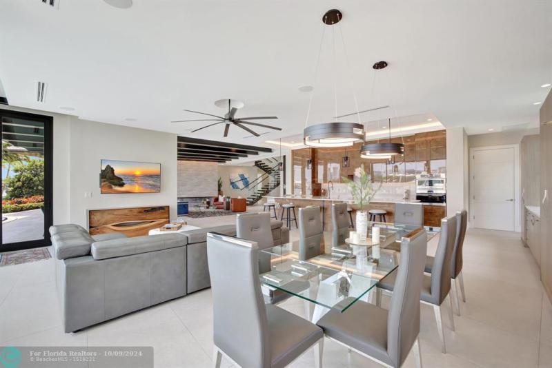  Single Family Homes Photo 26: 1336 Seminole Dr  Fort Lauderdale,  FL 33304