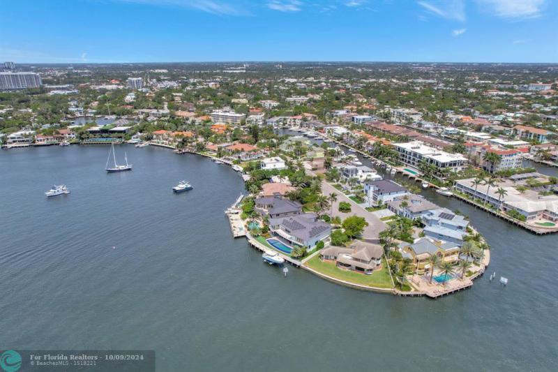  Single Family Homes Photo 95: 1336 Seminole Dr  Fort Lauderdale,  FL 33304