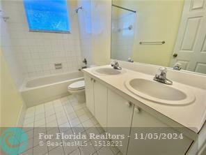 Duplex, Triplex and Fourplex Images