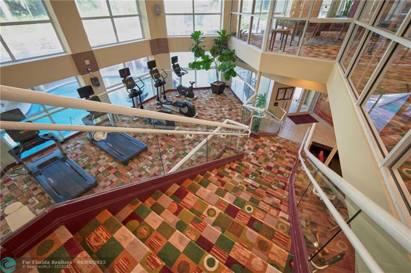  Condo & Townhome Photos