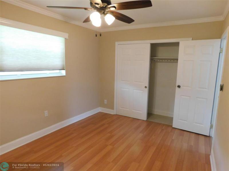  Single Family Homes Photo 18: 6341 Thomas St  Hollywood,  FL 33024