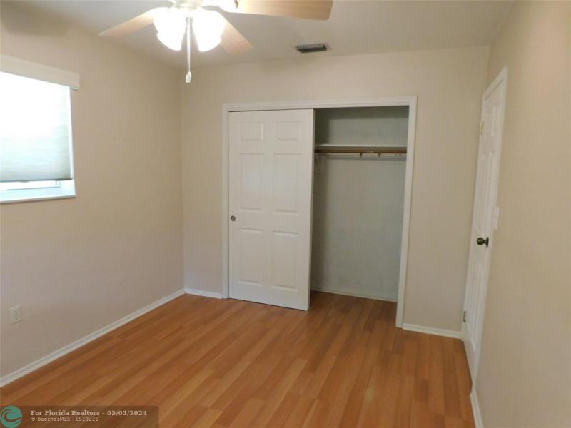  Single Family Homes Photo 20: 6341 Thomas St  Hollywood,  FL 33024