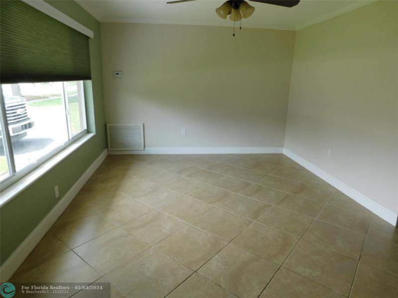  Single Family Homes Photo 3: 6341 Thomas St  Hollywood,  FL 33024