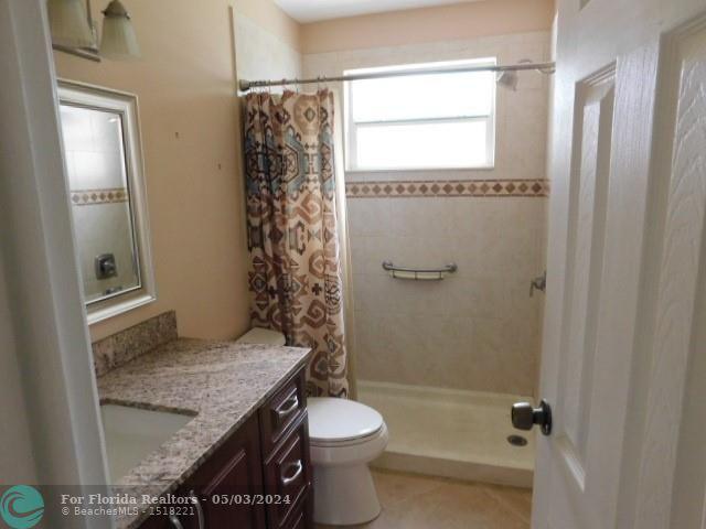  Single Family Homes Photo 35: 6341 Thomas St  Hollywood,  FL 33024