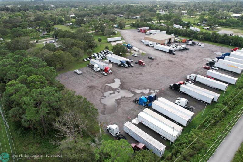  Commercial & Industrial Land Images 