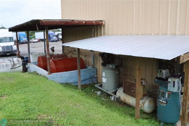  Commercial & Industrial Land Images 