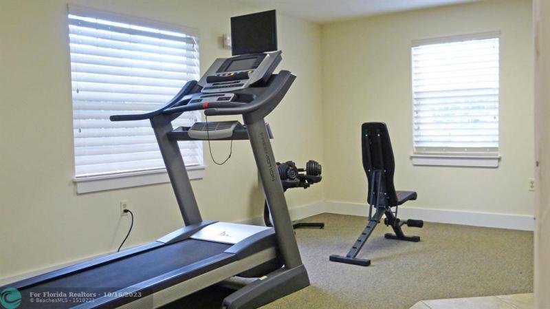  Commercial & Industrial Land Images 