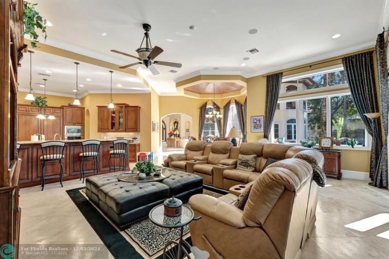  Single Family Homes Photo 25: 6489 NW 65th Way  Parkland,  FL 33067