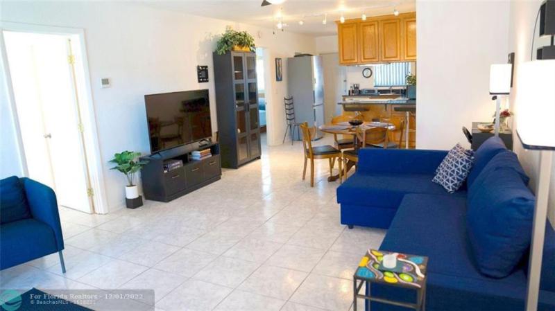 Duplex, Triplex and Fourplex Images