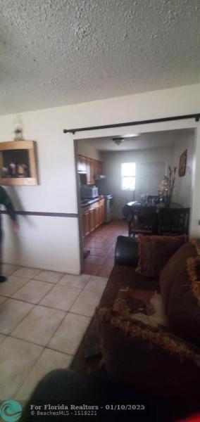 Duplex, Triplex and Fourplex Images