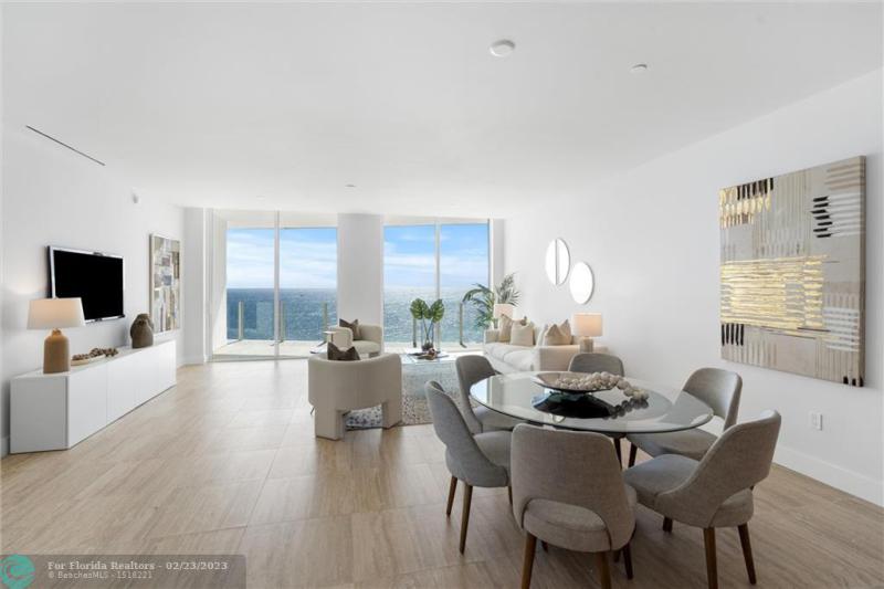  Condo & Townhome Photos