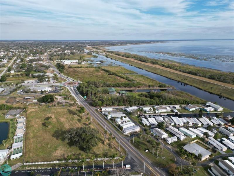  Commercial & Industrial Land Images 