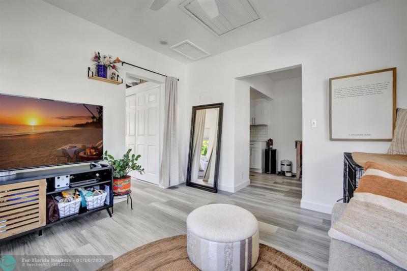 Duplex, Triplex and Fourplex Images