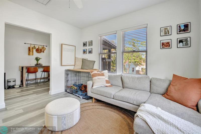 Duplex, Triplex and Fourplex Images