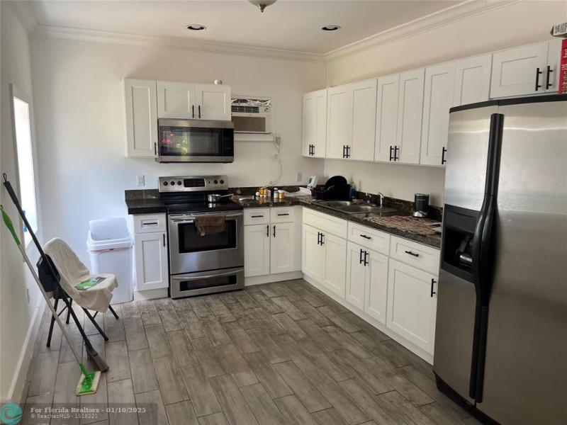 Duplex, Triplex and Fourplex Images