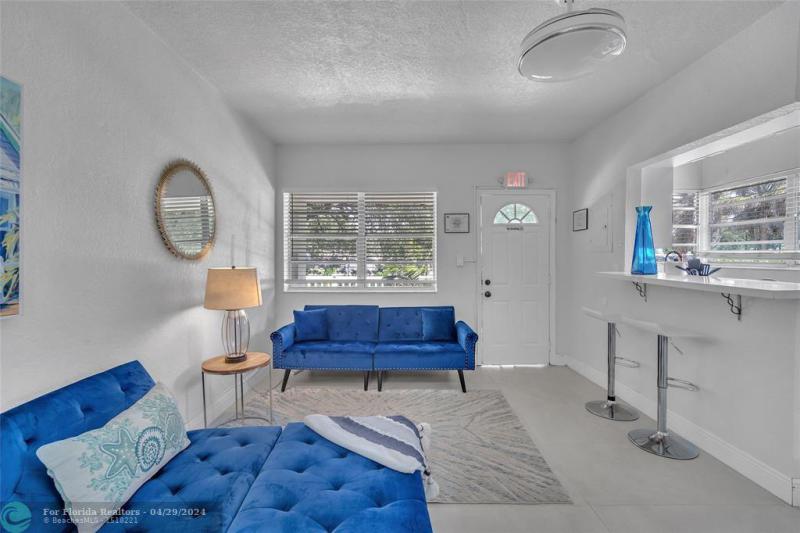 Duplex, Triplex and Fourplex Images