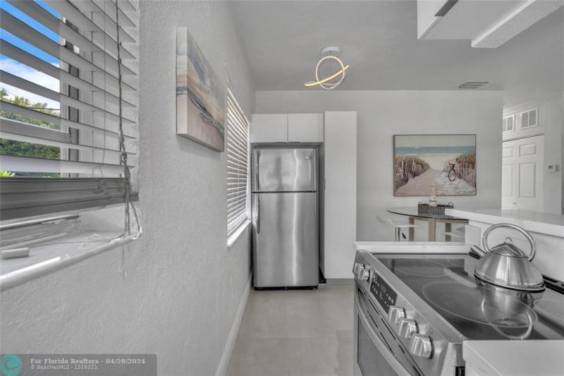 Duplex, Triplex and Fourplex Images