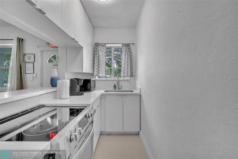 Duplex, Triplex and Fourplex Images