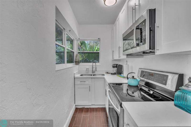 Duplex, Triplex and Fourplex Images