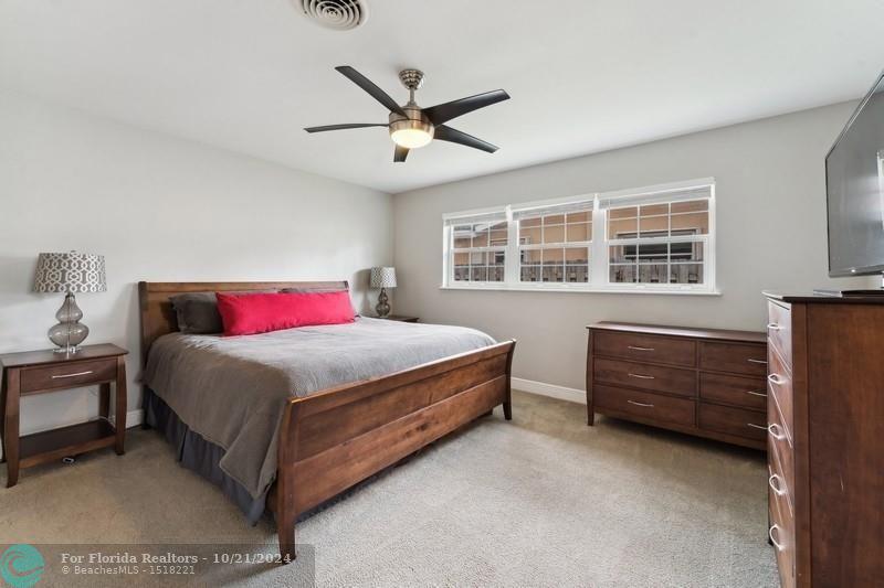  Single Family Homes Photo 16: 13 Little Harbor Way  Deerfield Beach,  FL 33441