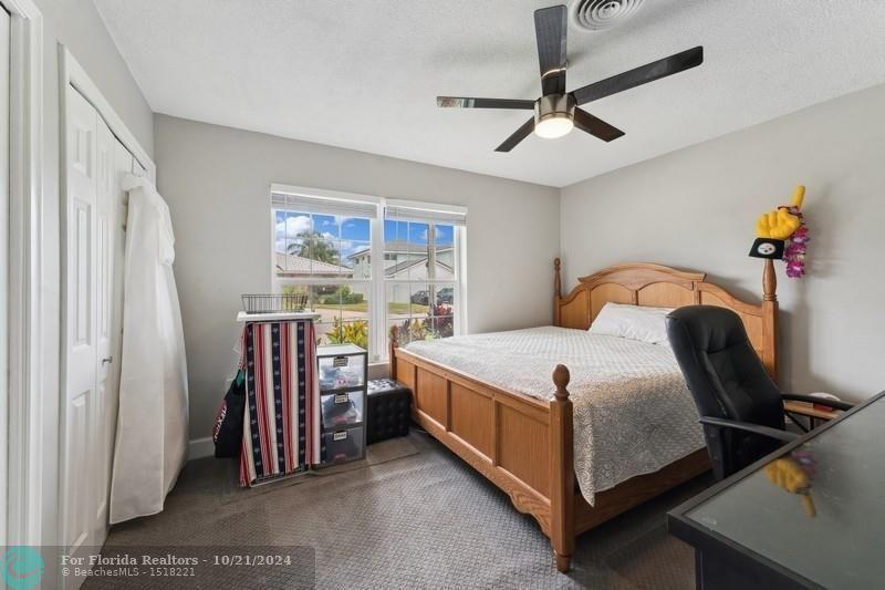  Single Family Homes Photo 19: 13 Little Harbor Way  Deerfield Beach,  FL 33441