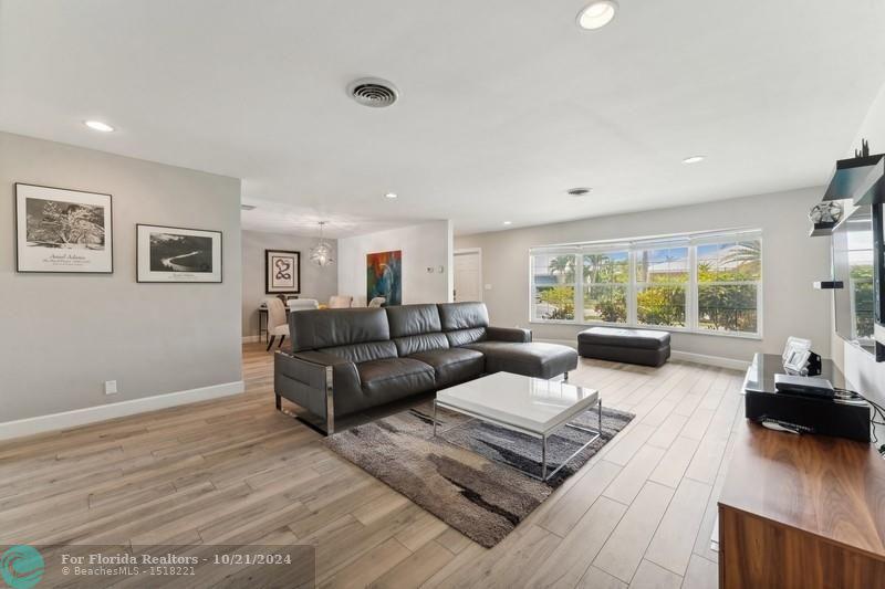  Single Family Homes Photo 6: 13 Little Harbor Way  Deerfield Beach,  FL 33441