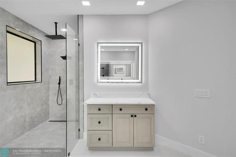  Single Family Homes Photo 21: 7685 NW 47th Dr  Coral Springs,  FL 33067