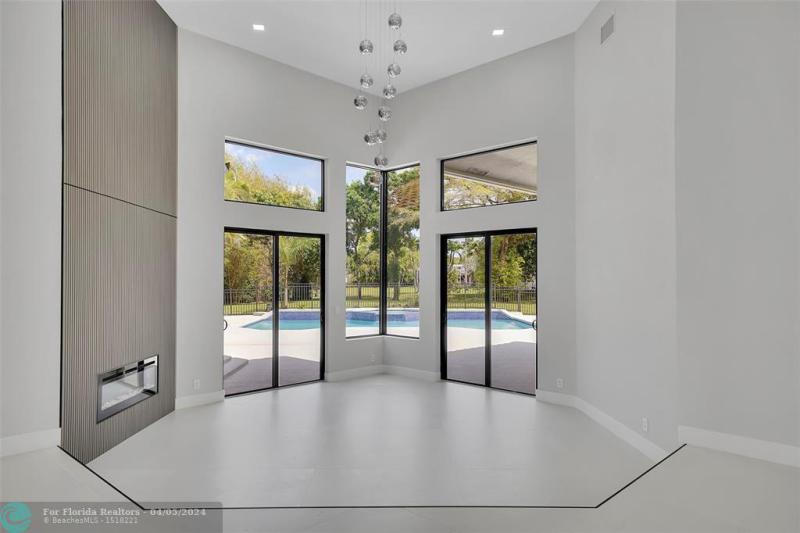  Single Family Homes Photo 3: 7685 NW 47th Dr  Coral Springs,  FL 33067