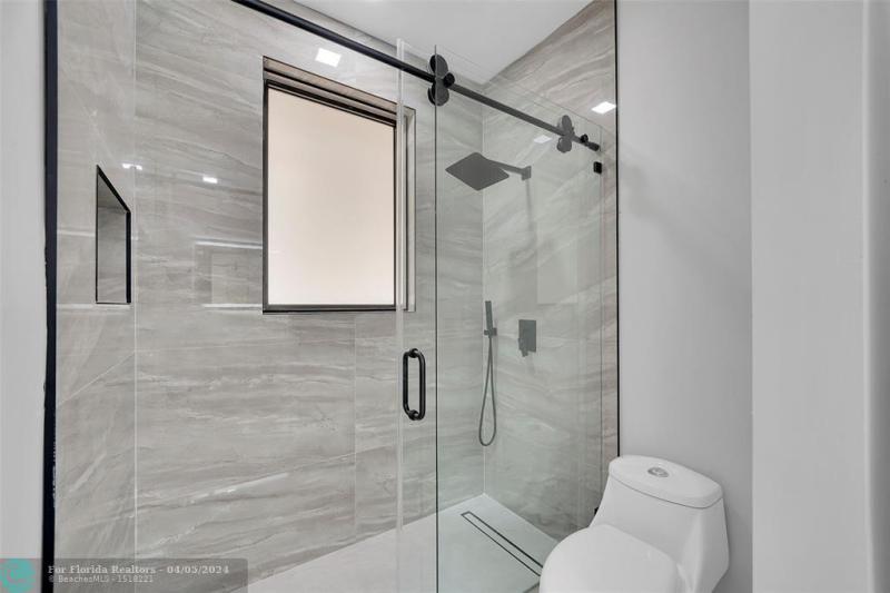  Single Family Homes Photo 40: 7685 NW 47th Dr  Coral Springs,  FL 33067