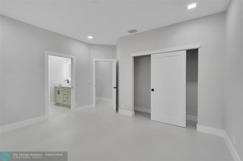  Single Family Homes Photo 43: 7685 NW 47th Dr  Coral Springs,  FL 33067