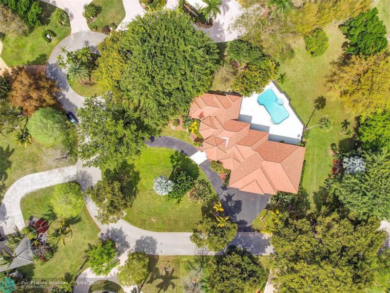  Single Family Homes Photo 70: 7685 NW 47th Dr  Coral Springs,  FL 33067