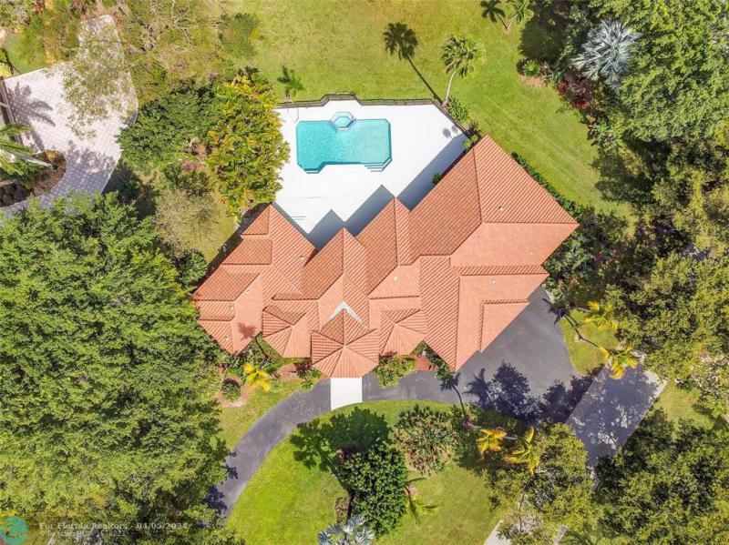  Single Family Homes Photo 71: 7685 NW 47th Dr  Coral Springs,  FL 33067