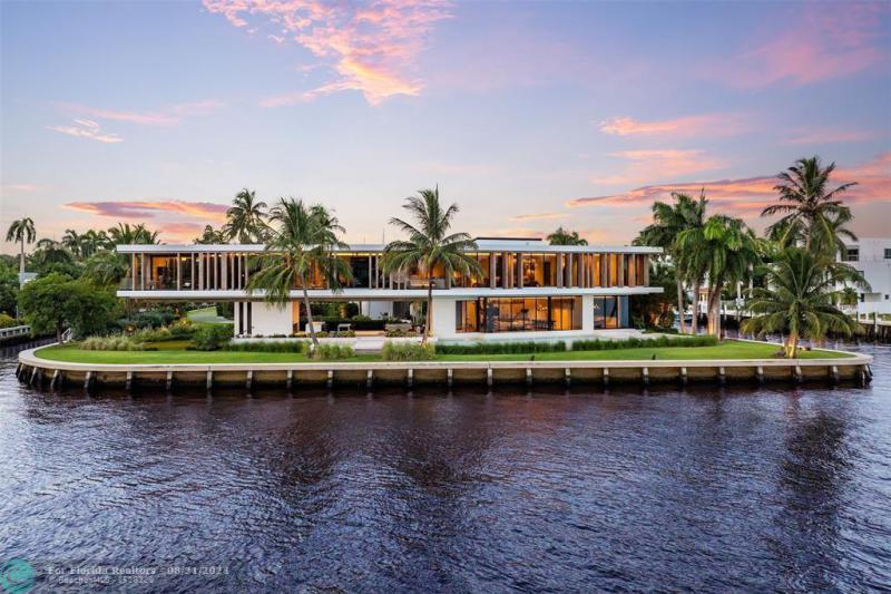  Single Family Homes Photo 2: 516 Mola Ave  Fort Lauderdale,  FL 33301