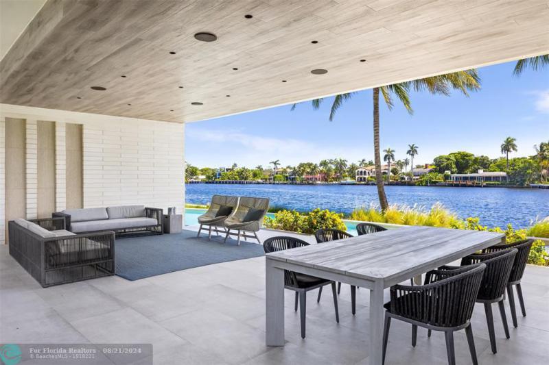  Single Family Homes Photo 42: 516 Mola Ave  Fort Lauderdale,  FL 33301