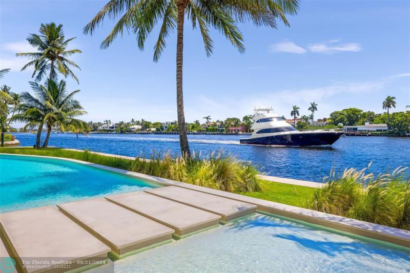  Single Family Homes Photo 50: 516 Mola Ave  Fort Lauderdale,  FL 33301