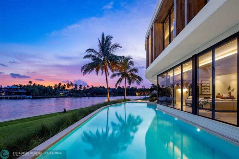  Single Family Homes Photo 52: 516 Mola Ave  Fort Lauderdale,  FL 33301