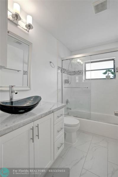  Single Family Homes Photo 71: 7471 NW 35th Ct  Lauderhill,  FL 33319