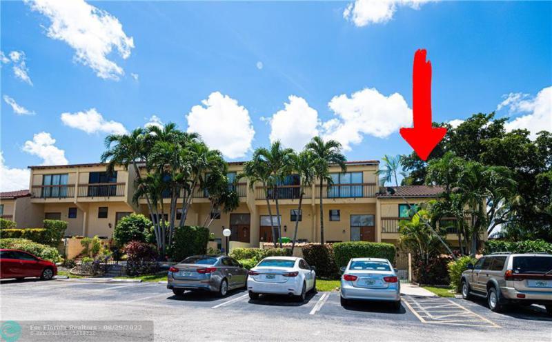  Condo & Townhome Photos