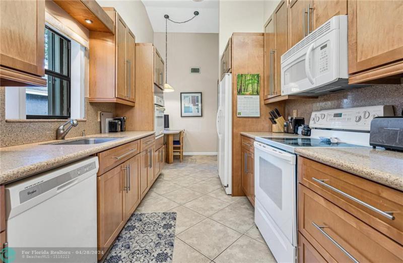  Single Family Homes Photo 2: 2441 Ginger Ave  Coconut Creek,  FL 33063